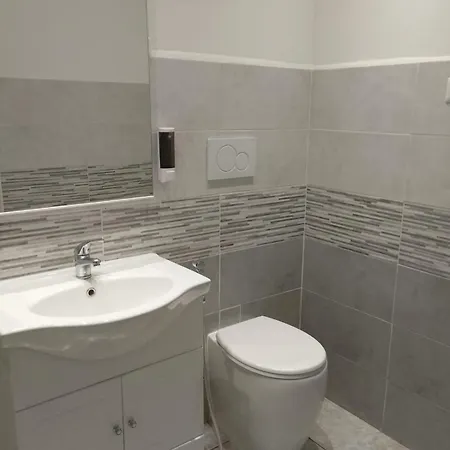 Appartamento Domus Dora *