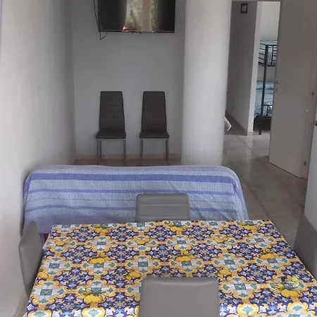 Domus Dora